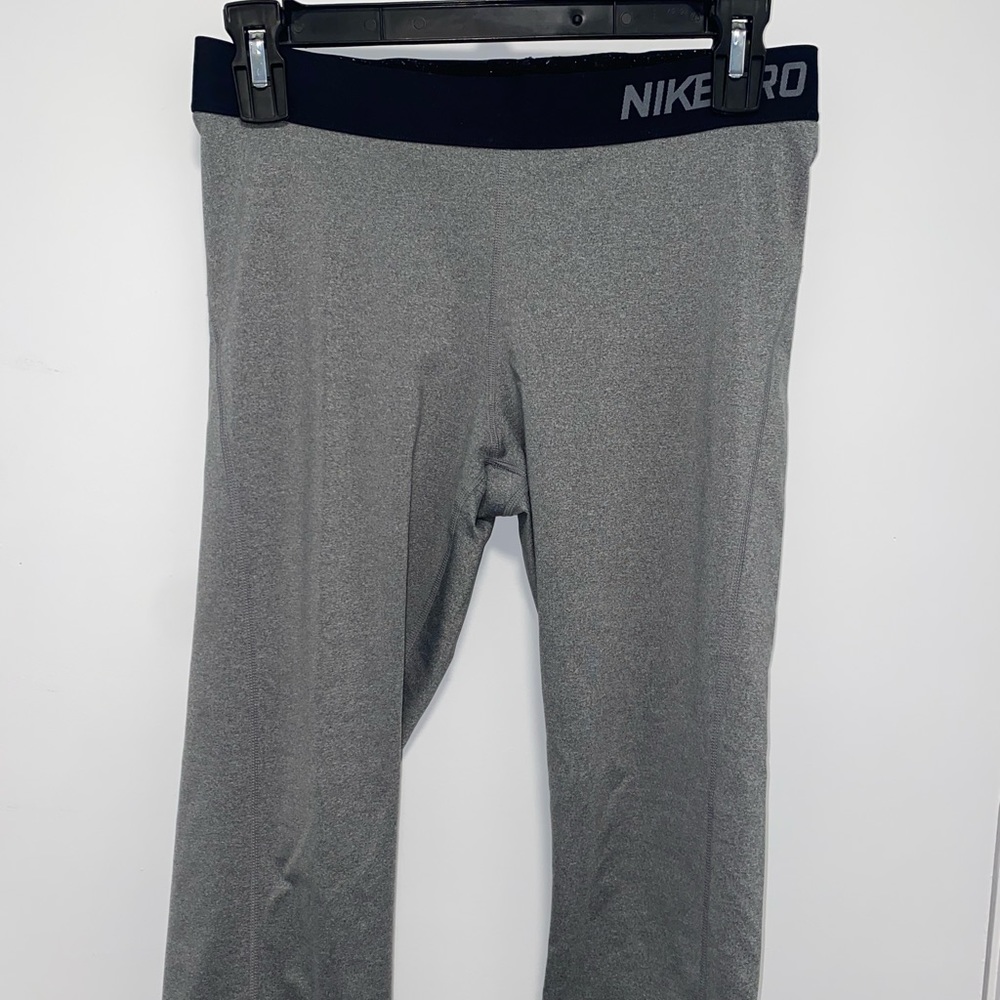 Nike Pro cropped leggings